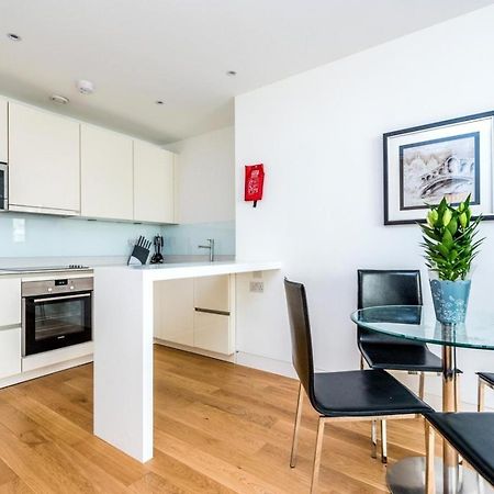 Luxury Holiday Let @ London City Luaran gambar