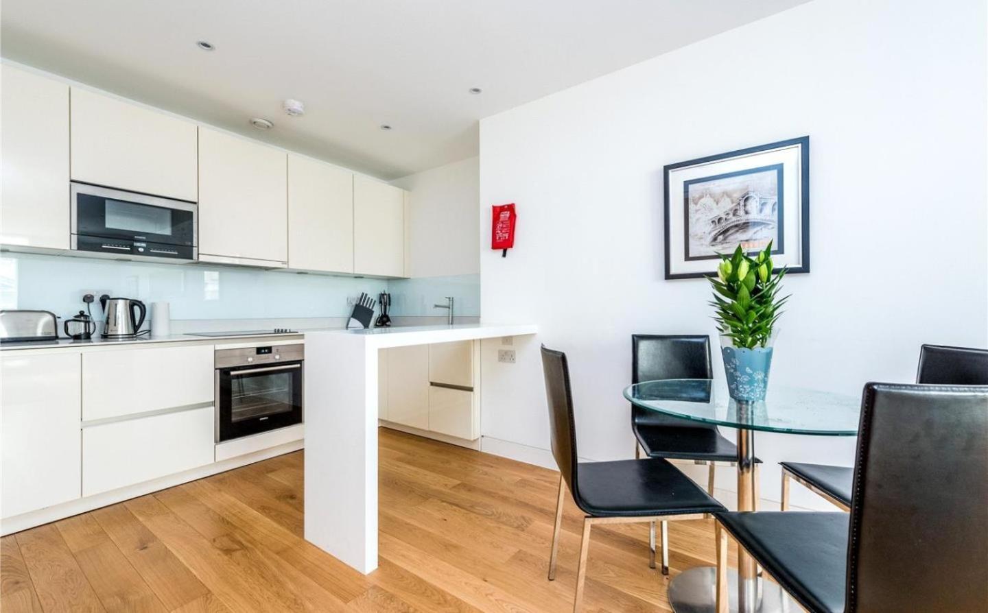 Luxury Holiday Let @ London City Luaran gambar