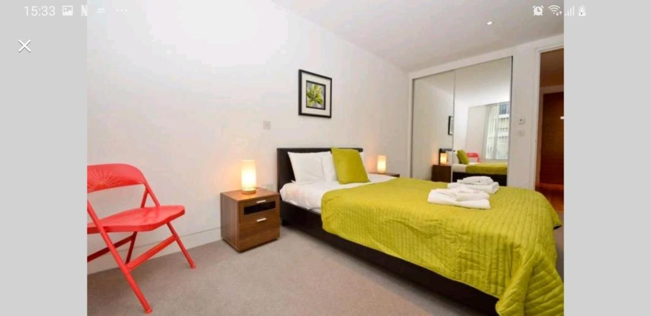 Luxury Holiday Let @ London City Luaran gambar